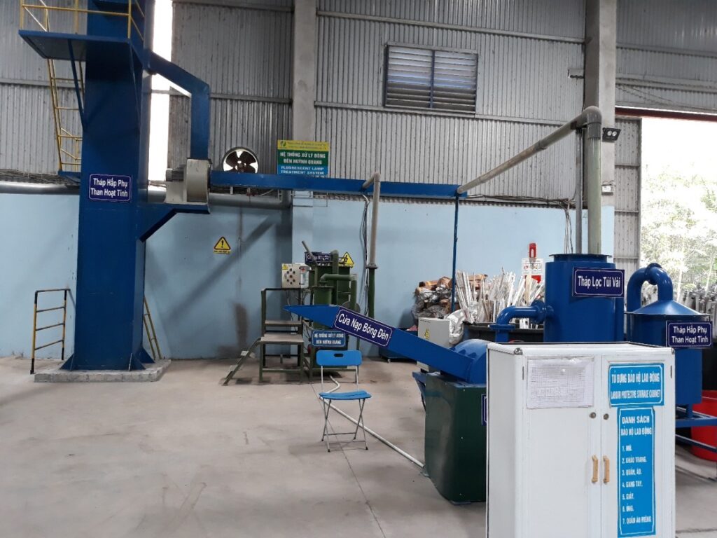 Hệ thống xử lý bóng đèn huỳnh quang