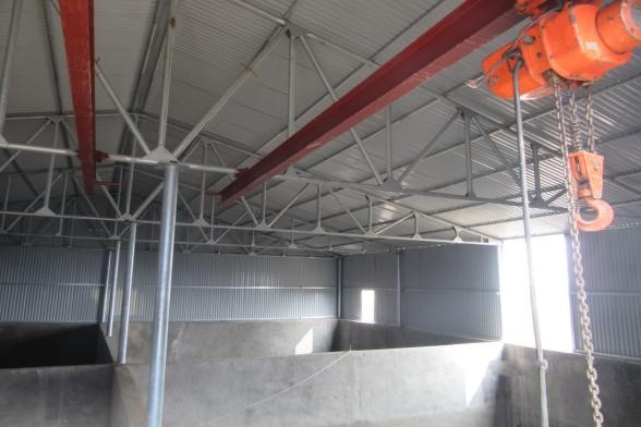 Hệ thống bể đóng kén chất thải